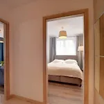 Rentplanet - Podgorze Апартаменты